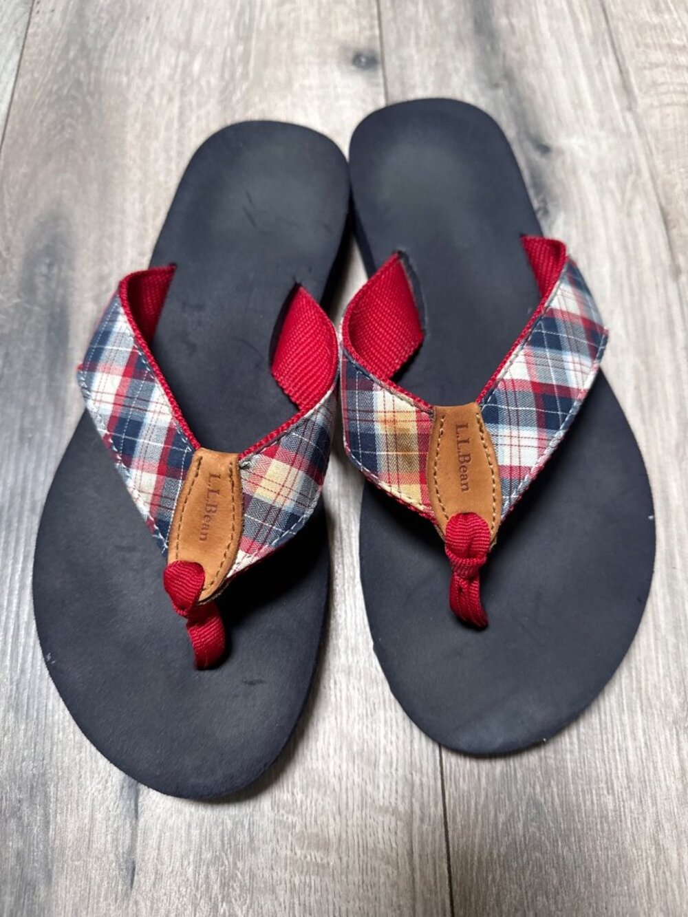 L.L.Bean Womens Plaid Flip Flops Red & Navy Size 8 Medium Casual Comfortable Sum